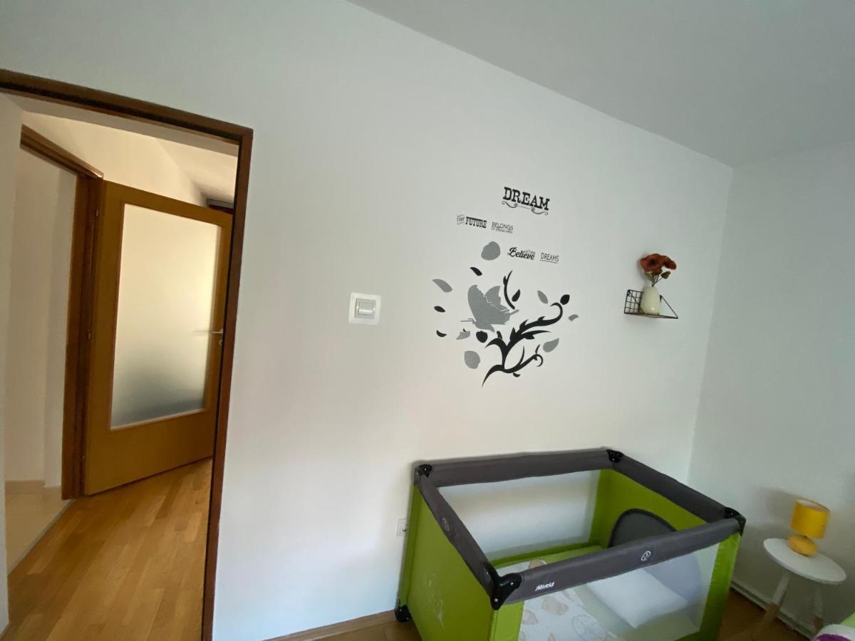 Apartman Sweet Garden K&A ซาเกร็บ ภายนอก รูปภาพ