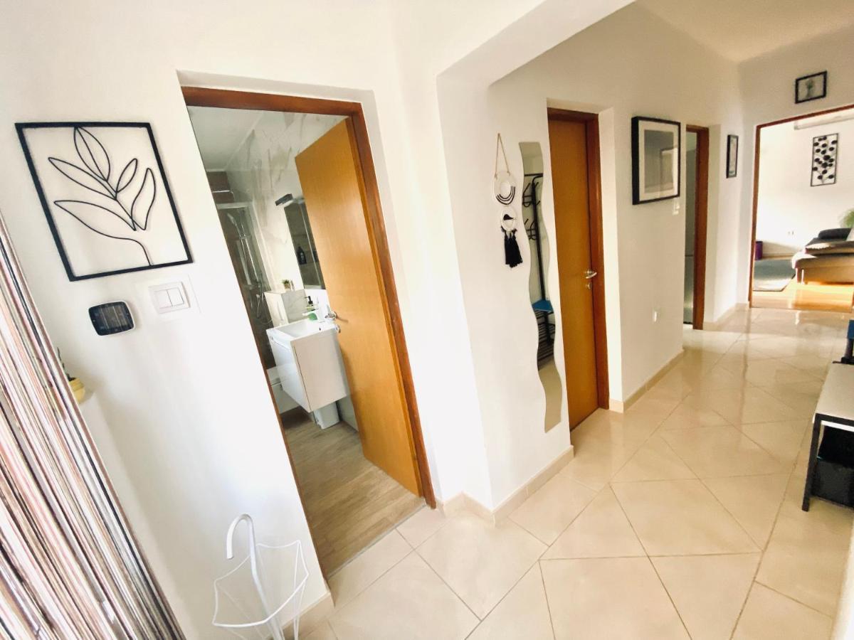 Apartman Sweet Garden K&A ซาเกร็บ ภายนอก รูปภาพ